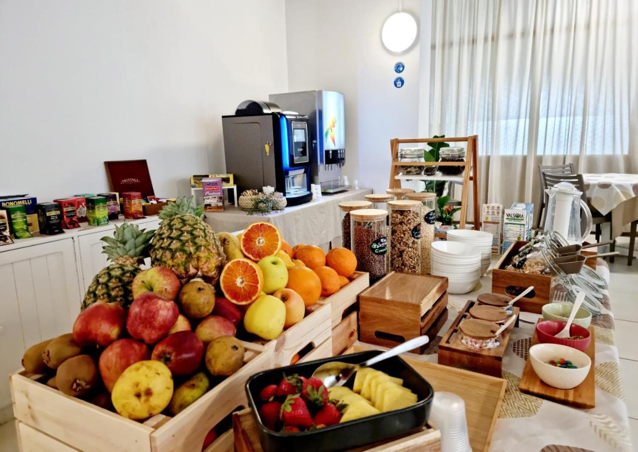 Hotel Elefantino Grey - Free Breakfast & Brunch Until 13-00 - Vicinissimi A Mirabilandia 米兰马瑞提那 外观 照片