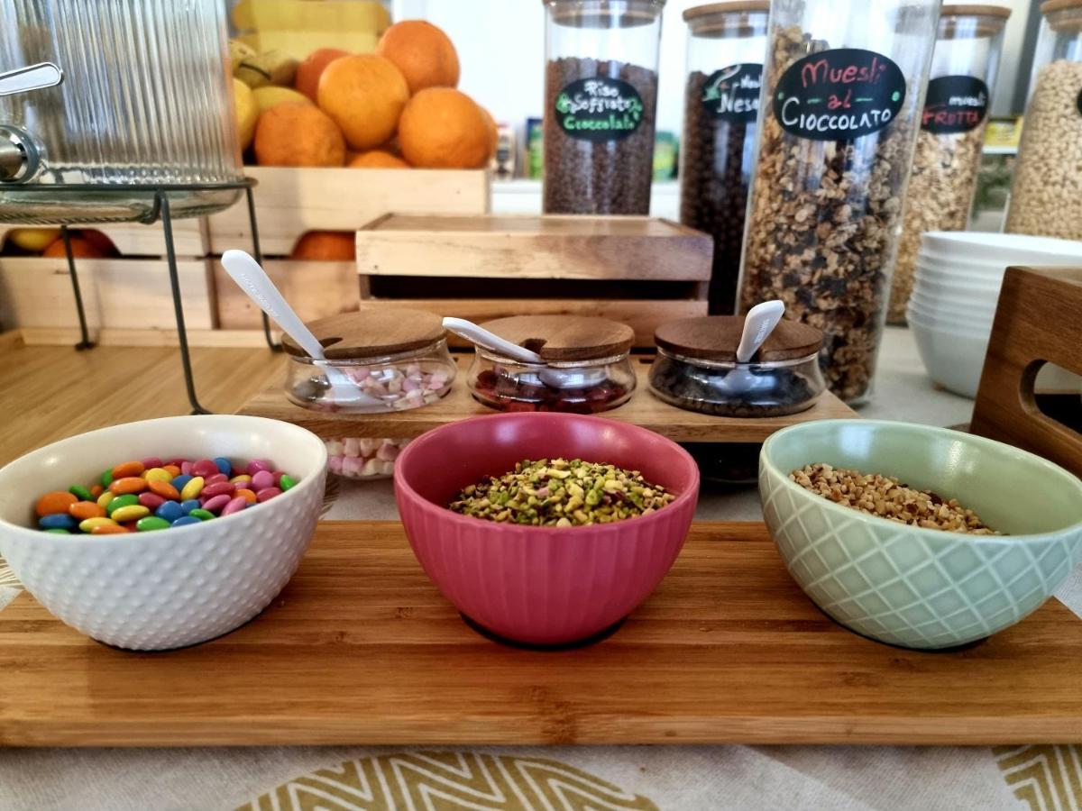 Hotel Elefantino Grey - Free Breakfast & Brunch Until 13-00 - Vicinissimi A Mirabilandia 米兰马瑞提那 外观 照片